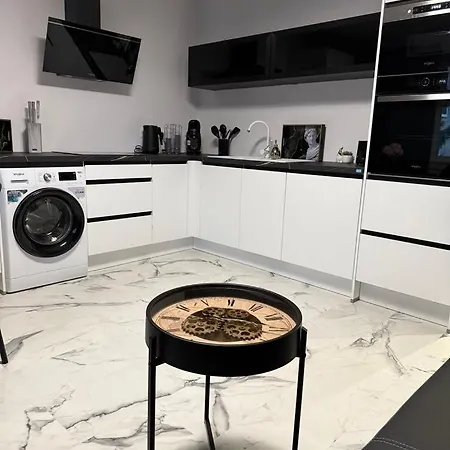 Leon, Town Centre With Private Garage! Appartement *